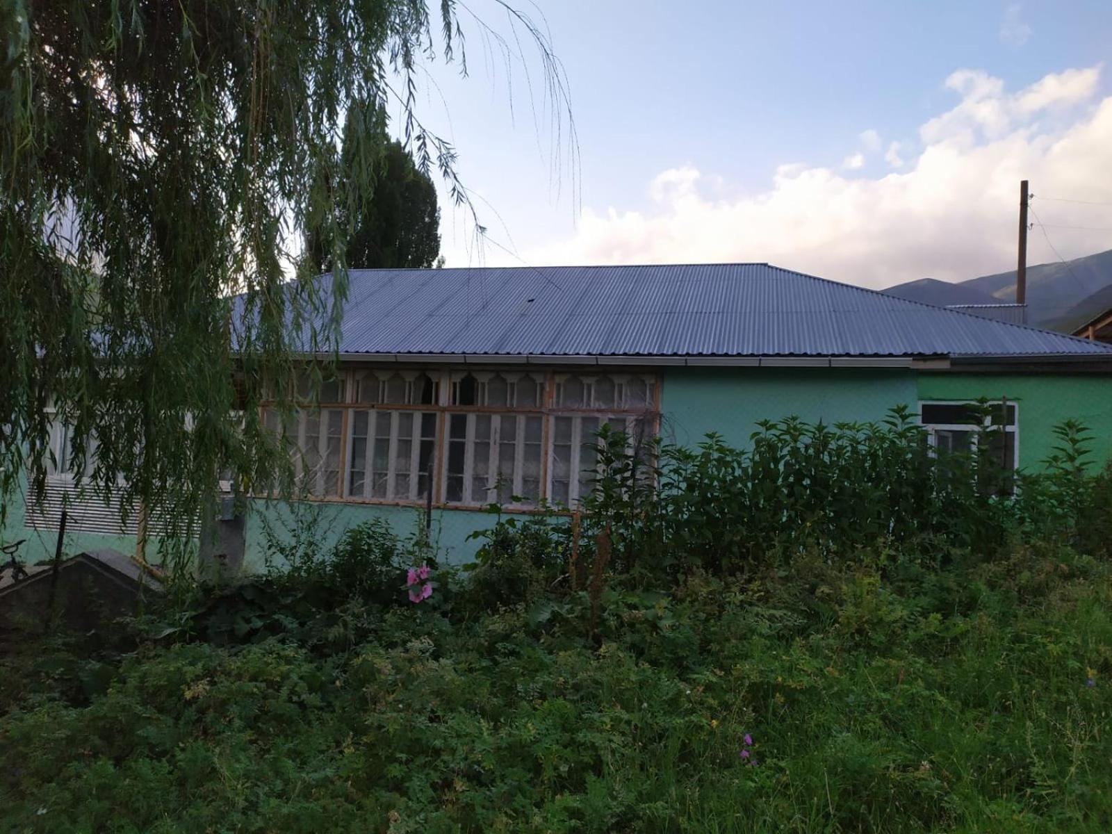 Xinaliq Khinalig Izzet'S Riverside Home Stay 外观 照片